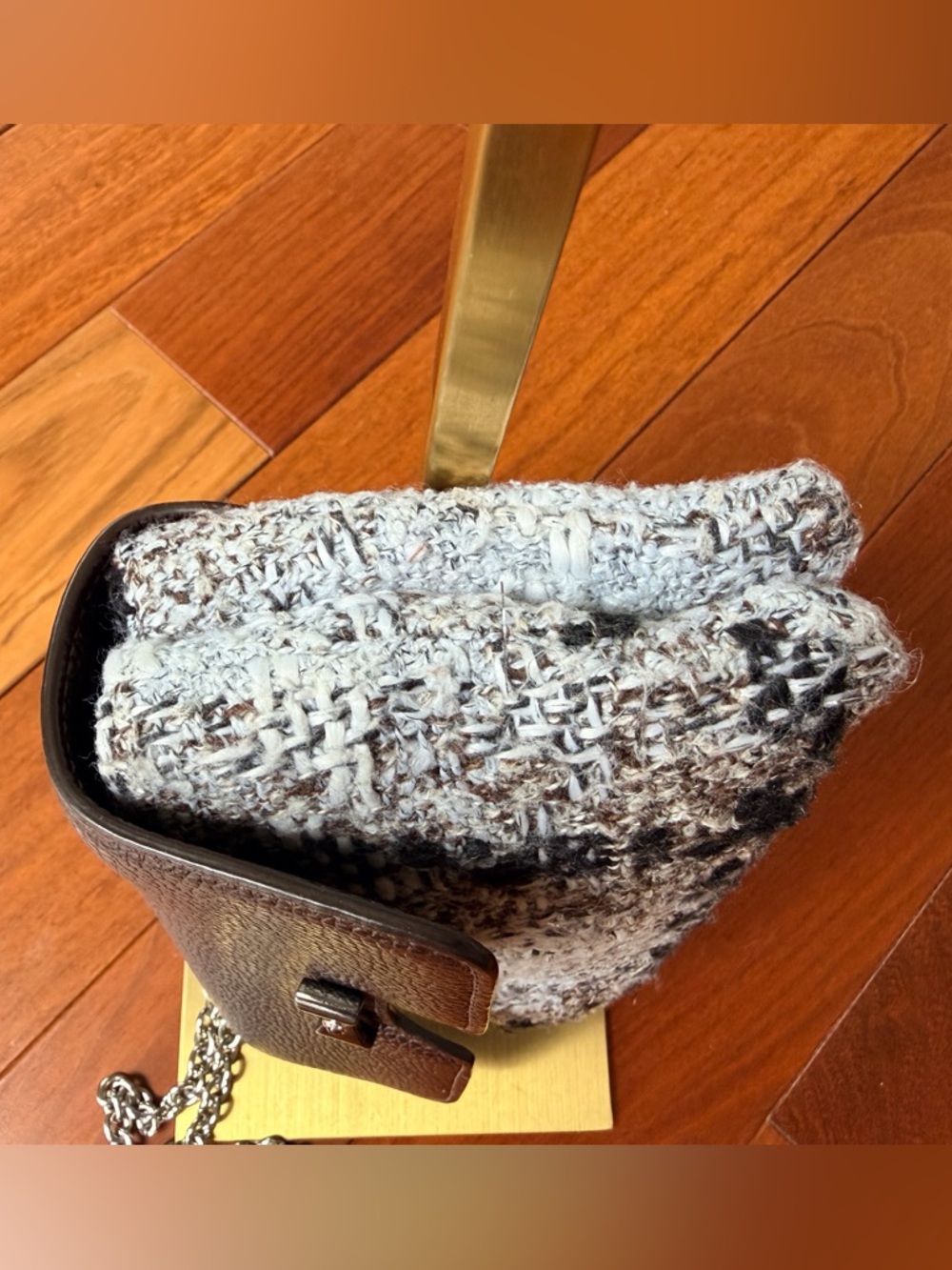 Henri Bendel Tweed & Leather Wristlet Clutch with lavender silk interior EUC - Picture 6 of 12